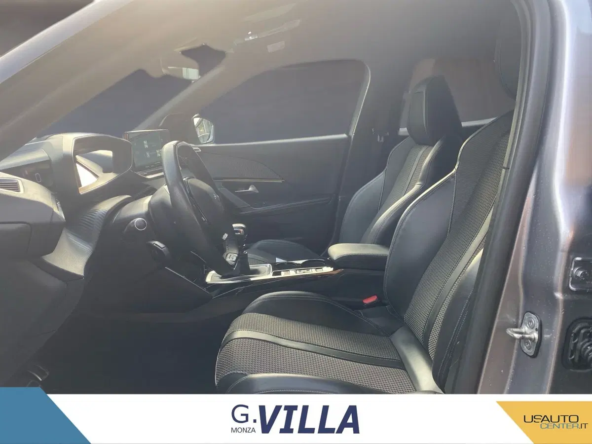Peugeot 2008 usata a Milano (11)