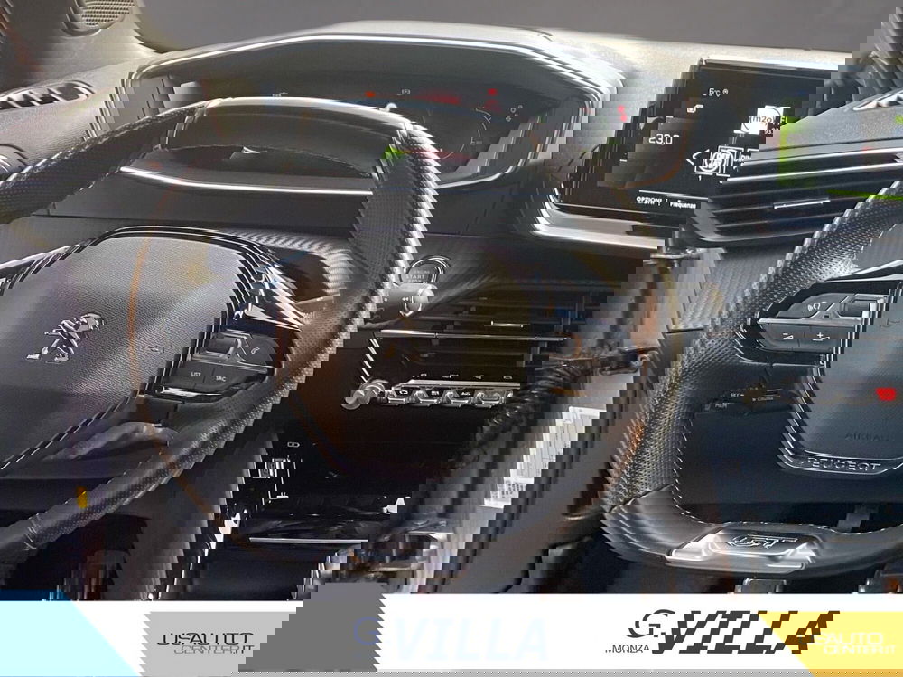 Peugeot 2008 usata a Milano (12)