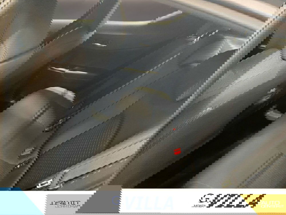 Toyota Toyota C-HR usata a Monza e Brianza (14)