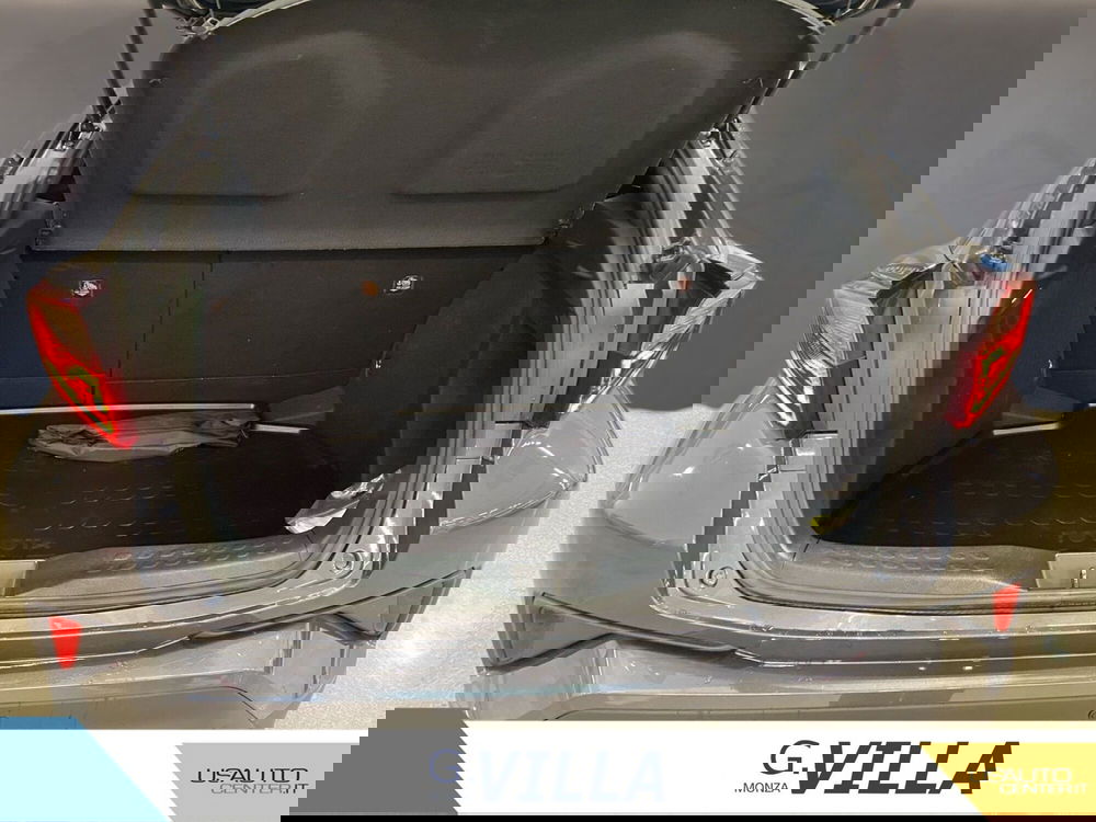 Toyota Toyota C-HR usata a Monza e Brianza (15)