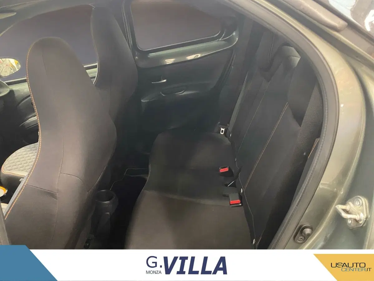 Toyota Aygo X usata a Monza e Brianza (14)