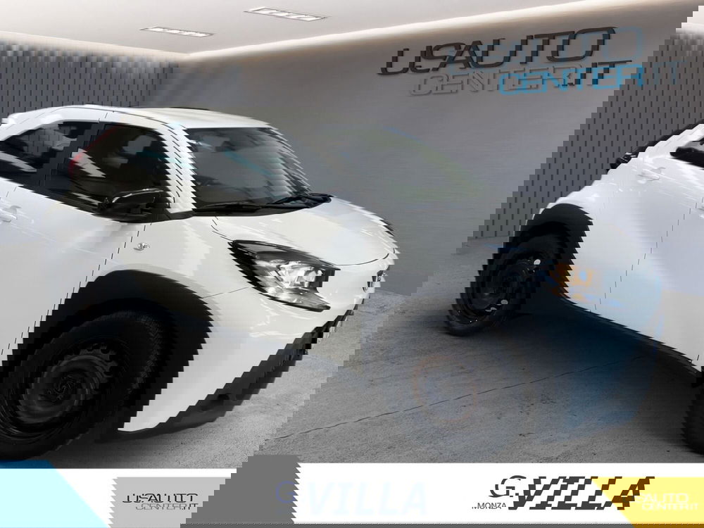 Toyota Aygo X usata a Monza e Brianza (9)