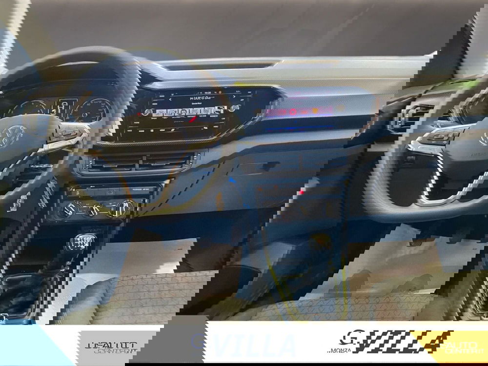 Volkswagen T-Cross usata a Monza e Brianza (8)