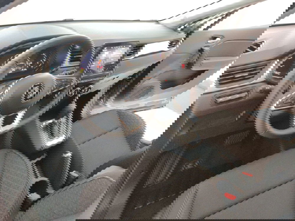 Renault Captur nuova a L'Aquila (12)