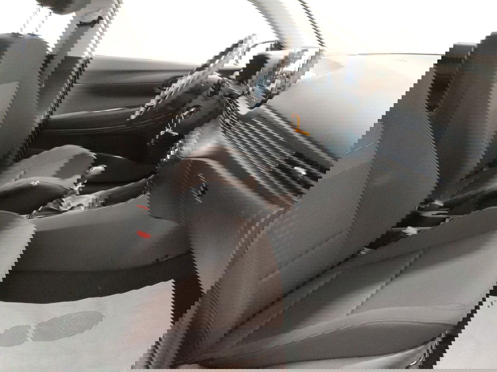 Hyundai Bayon nuova a L'Aquila (15)