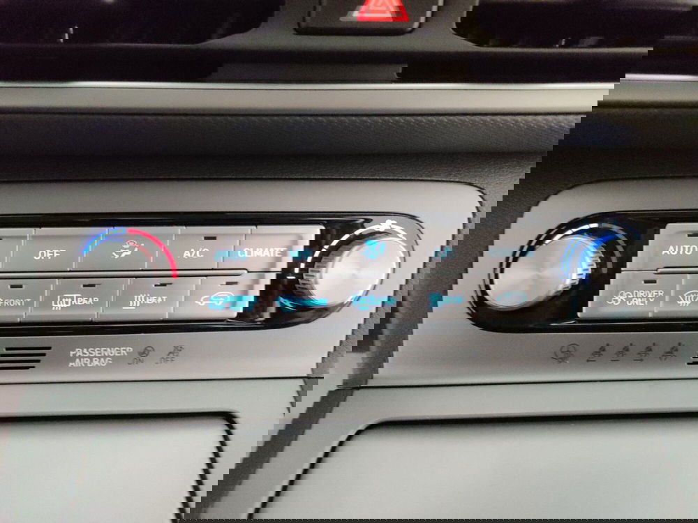 Hyundai Kona nuova a L'Aquila (20)