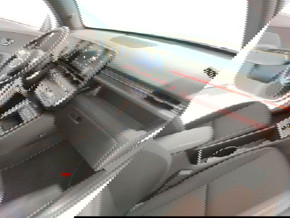 Hyundai Kona nuova a L'Aquila (12)