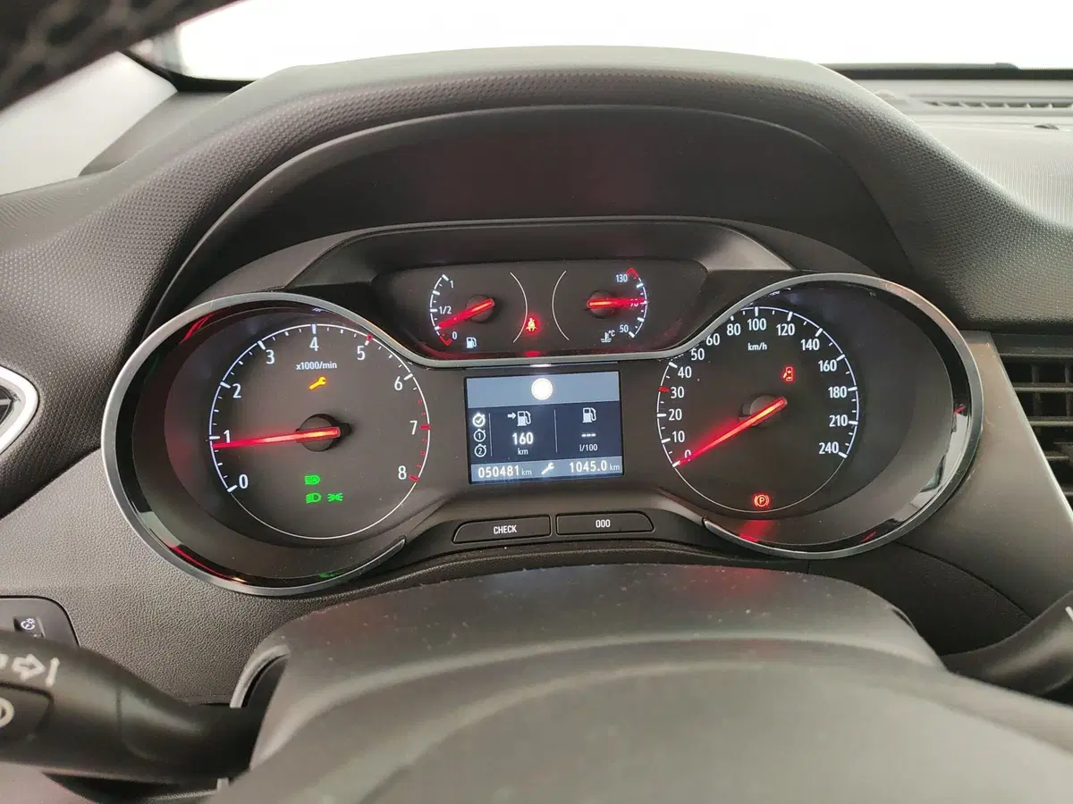 Opel Crossland usata a Ascoli Piceno (18)