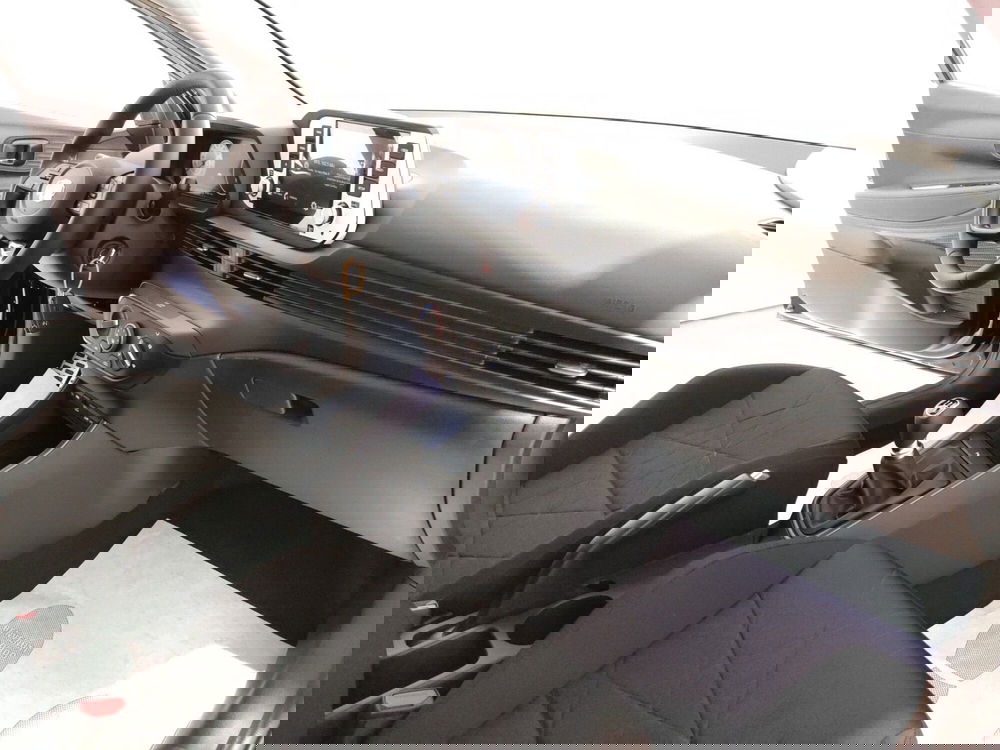 Hyundai Bayon nuova a L'Aquila (12)