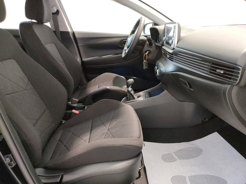 Hyundai Bayon nuova a L'Aquila (15)