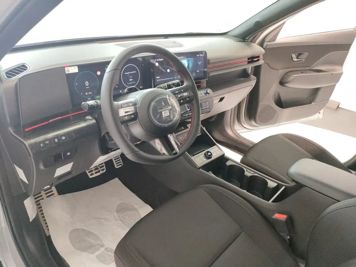 Hyundai Kona nuova a L'Aquila (11)