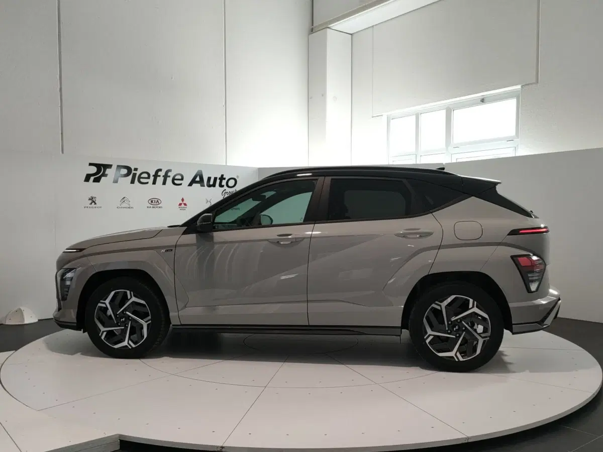 Hyundai Kona nuova a L'Aquila (2)