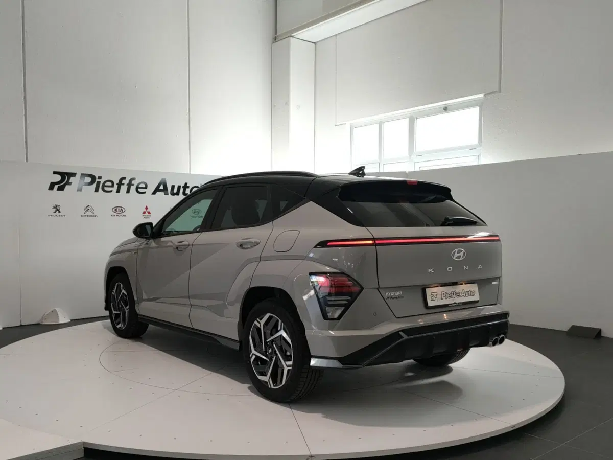 Hyundai Kona nuova a L'Aquila (3)