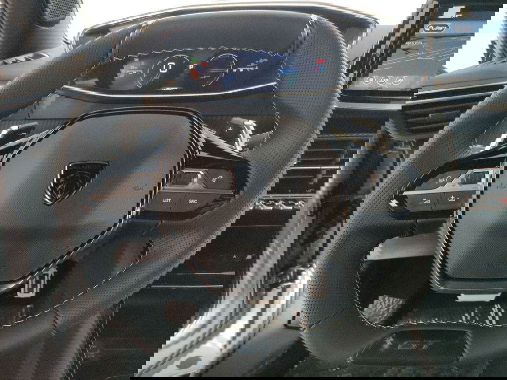 Peugeot 2008 nuova a L'Aquila (17)