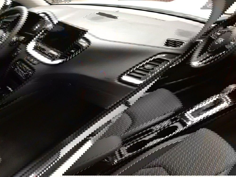 Kia XCeed nuova a Teramo (12)