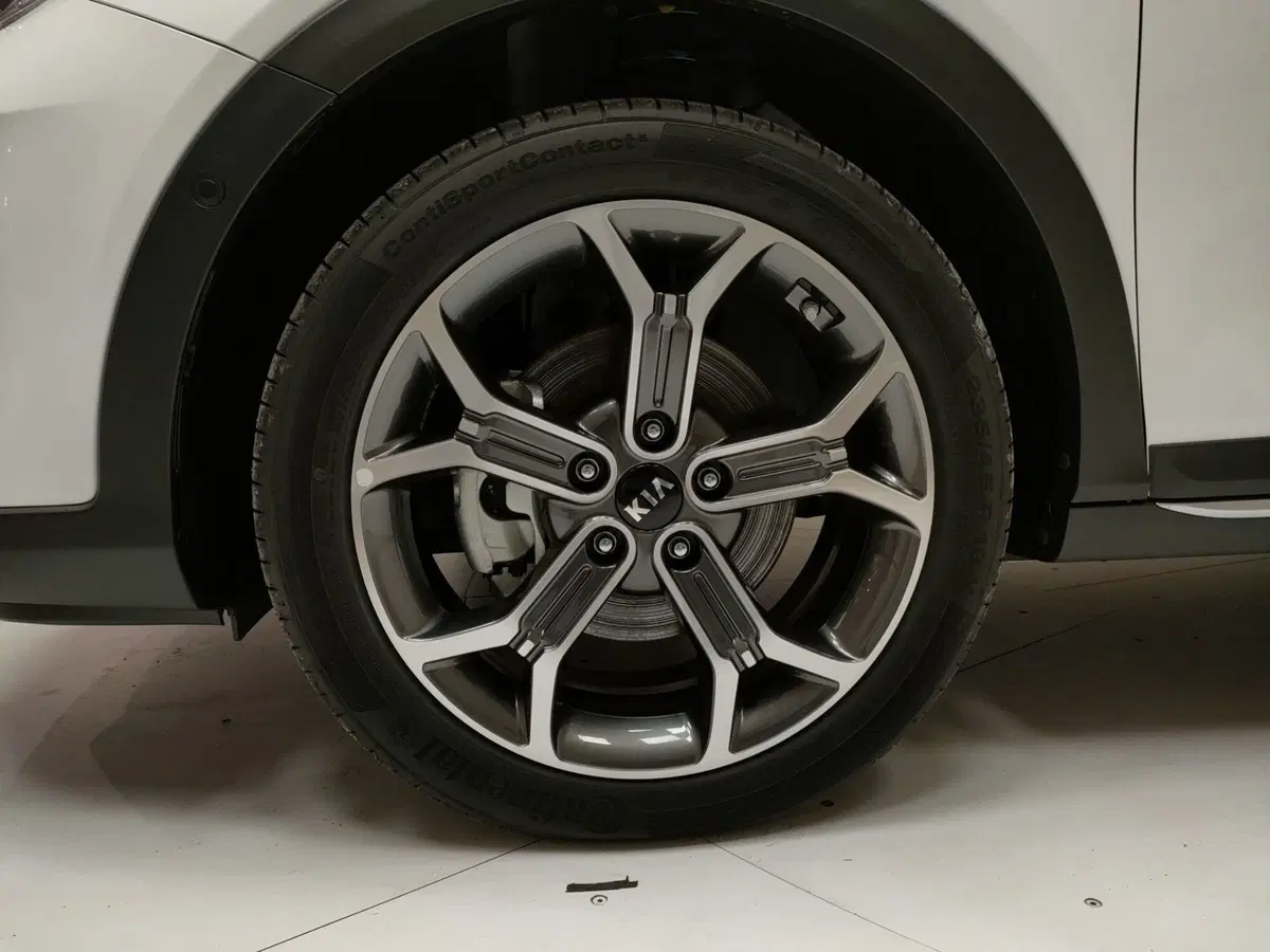 Kia XCeed nuova a Teramo (7)