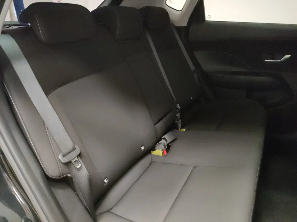 Hyundai Kona usata a Teramo (14)