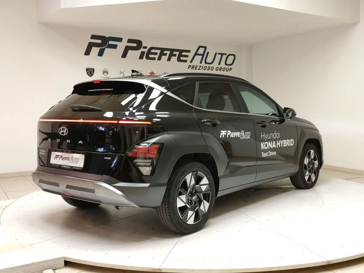 Hyundai Kona usata a Teramo (4)