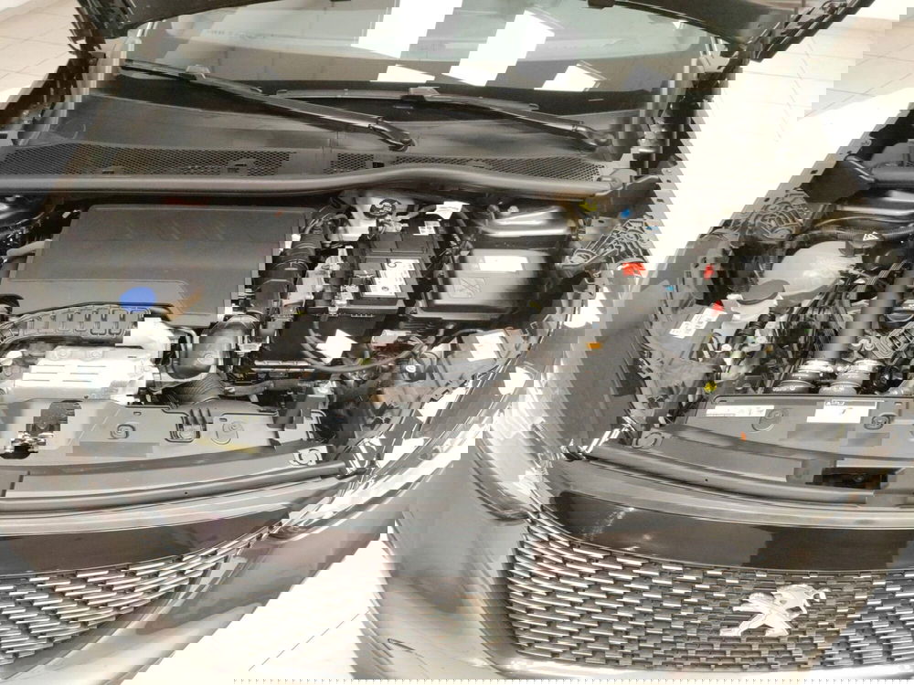 Peugeot 2008 usata a Teramo (10)