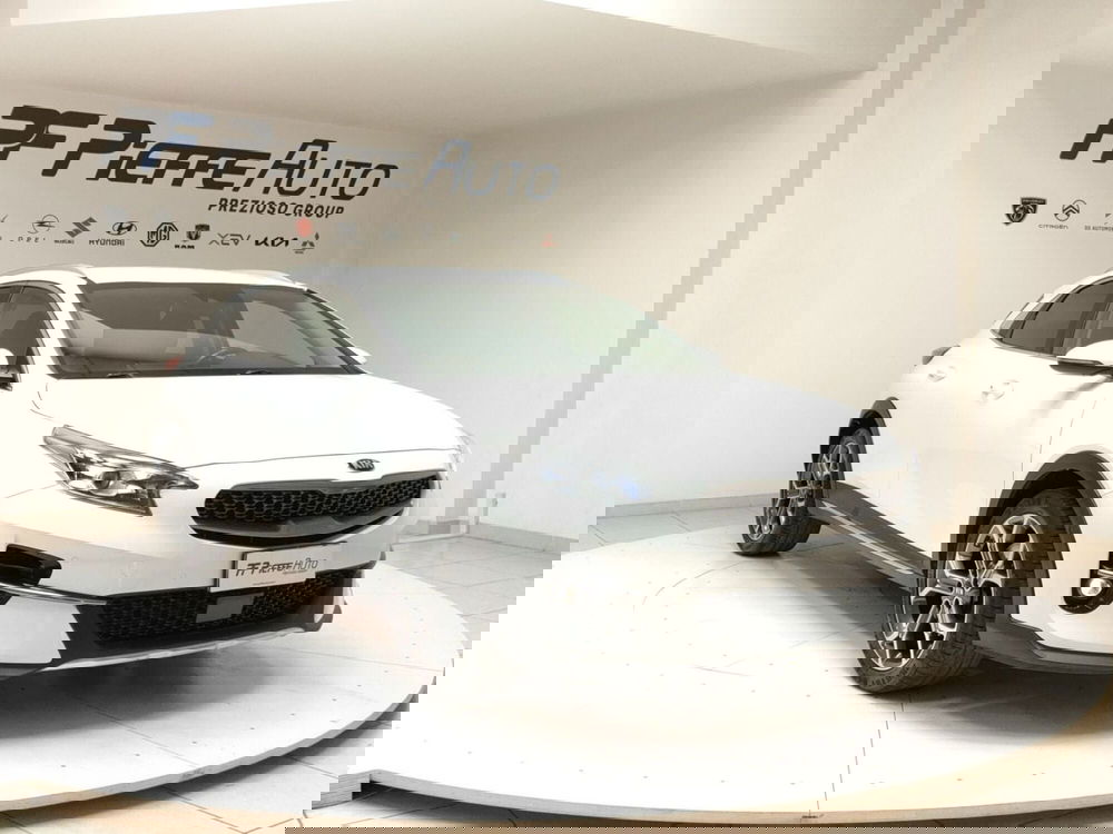 Kia XCeed usata a Teramo (6)