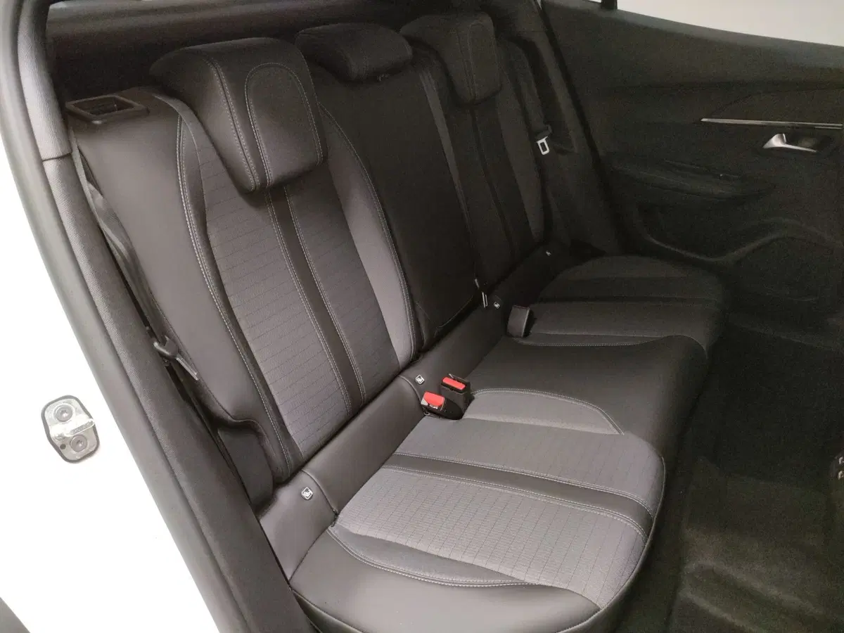 Peugeot 2008 usata a Teramo (14)