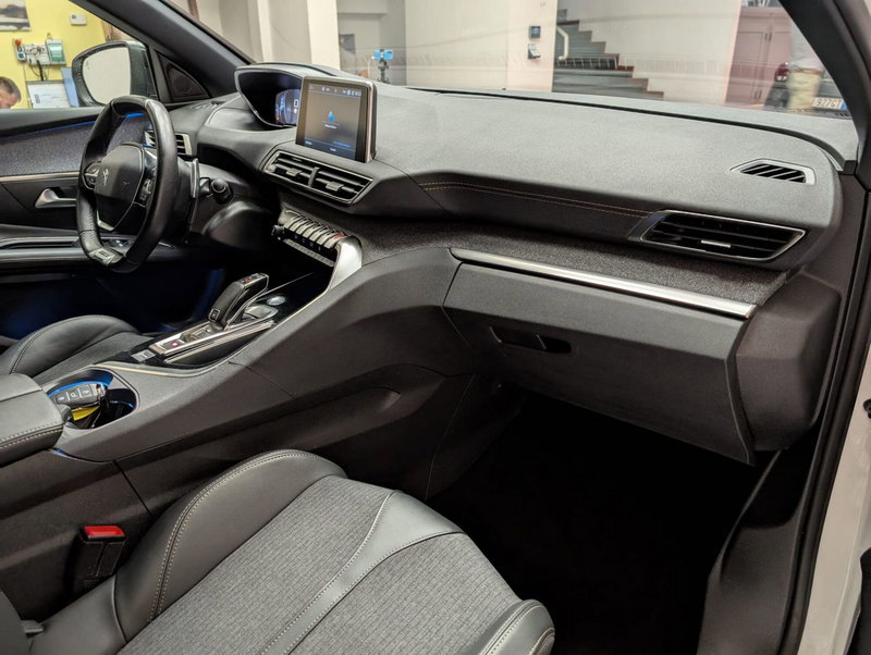 Peugeot 3008 usata a Teramo (12)