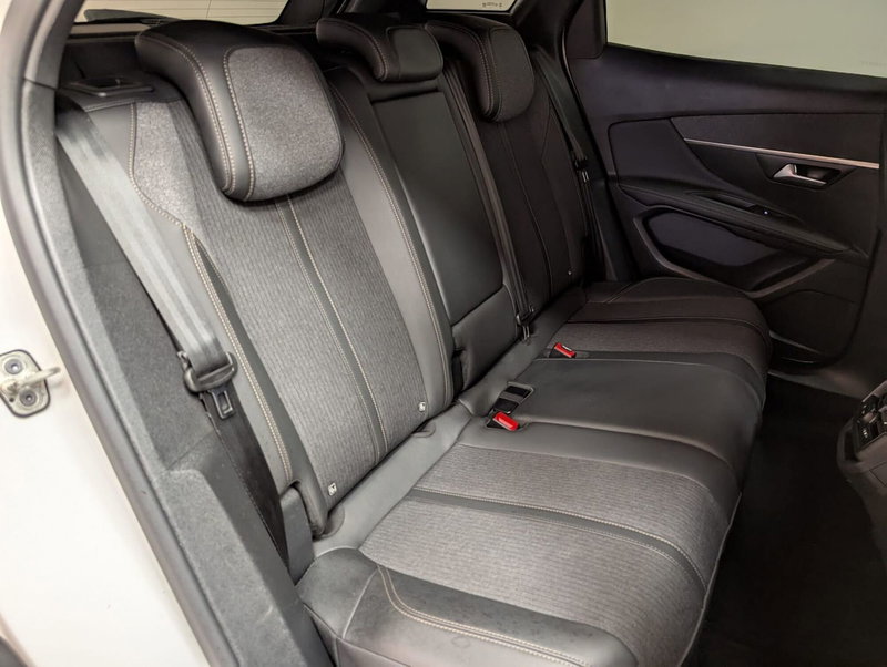 Peugeot 3008 usata a Teramo (14)