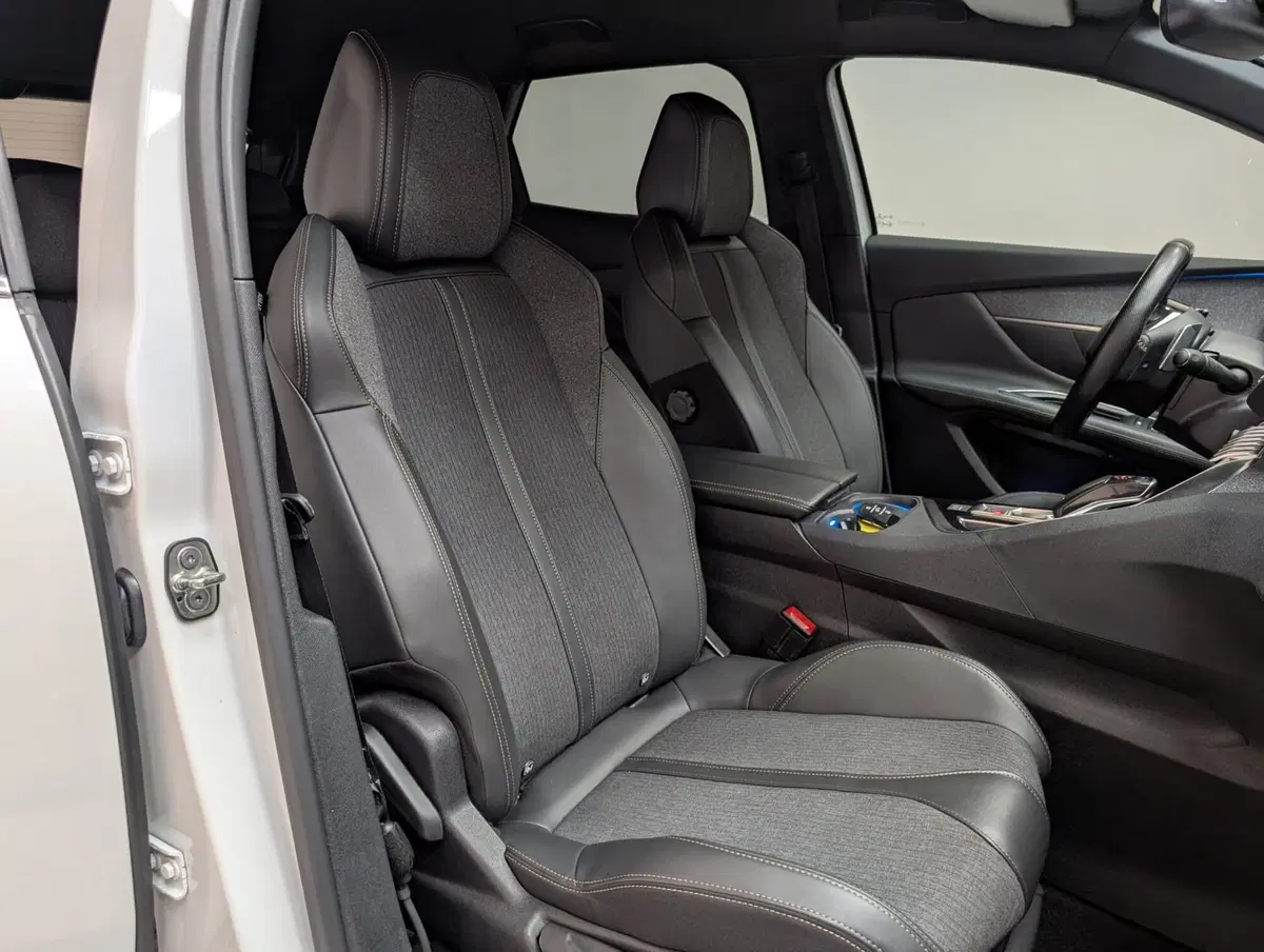 Peugeot 3008 usata a Teramo (15)