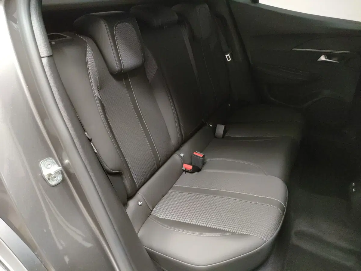 Peugeot 2008 usata a Teramo (14)