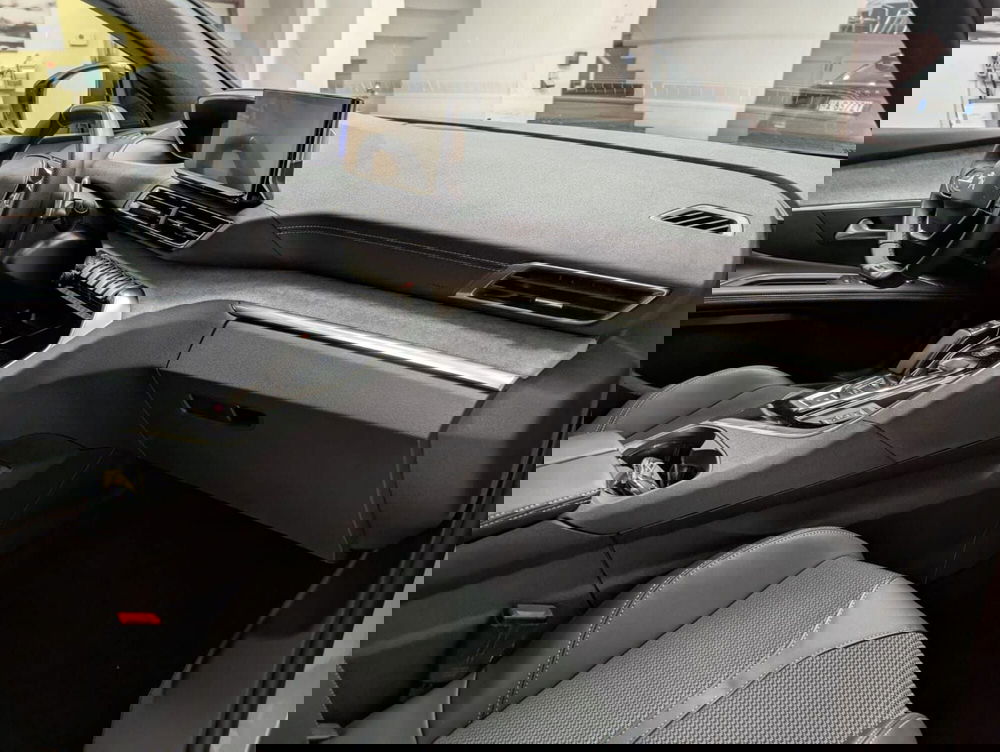 Peugeot 3008 usata a Teramo (12)