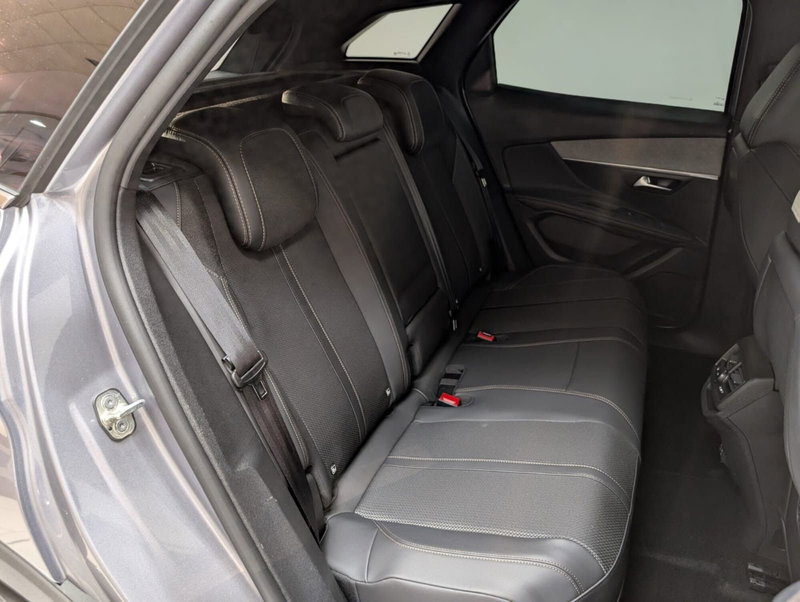 Peugeot 3008 usata a Teramo (14)