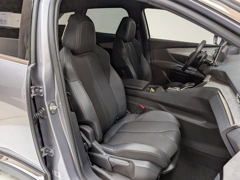 Peugeot 3008 usata a Teramo (15)