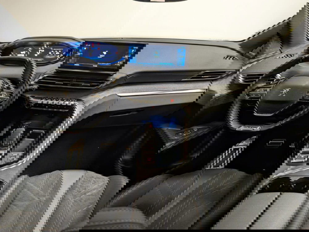 Peugeot 3008 usata a Teramo (16)