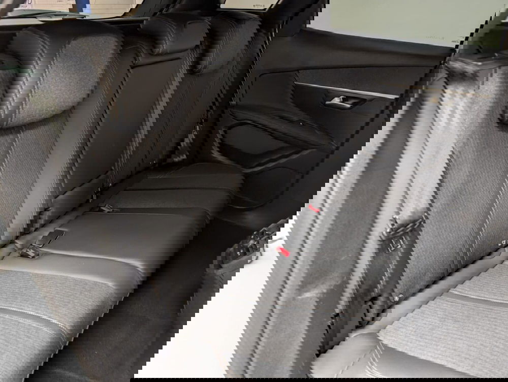 Peugeot 3008 usata a Teramo (14)