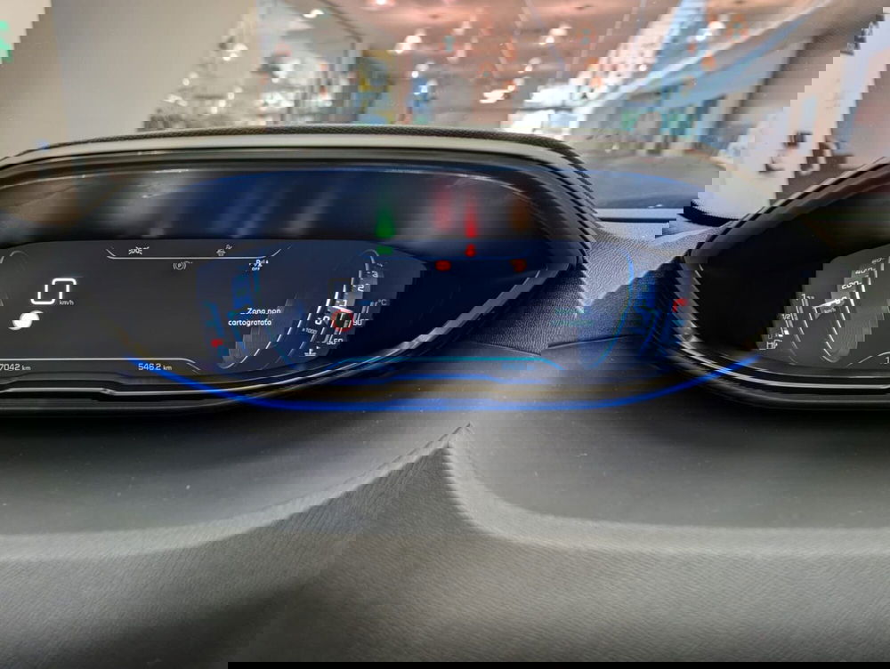 Peugeot 3008 usata a Teramo (18)