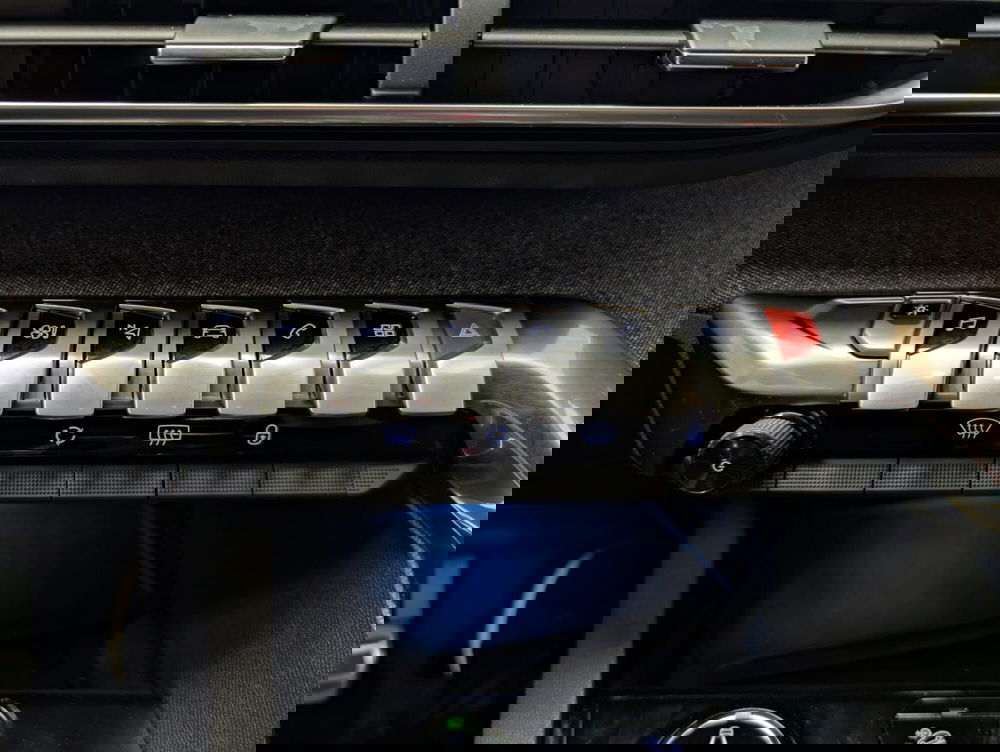 Peugeot 3008 usata a Teramo (20)