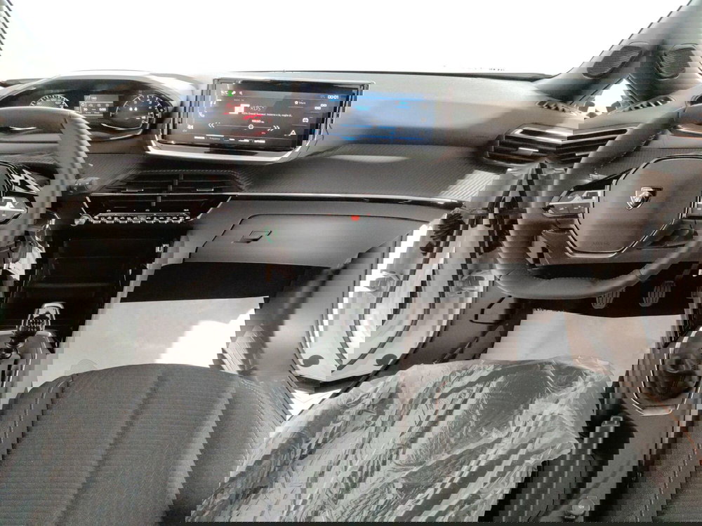Peugeot 2008 nuova a Teramo (16)