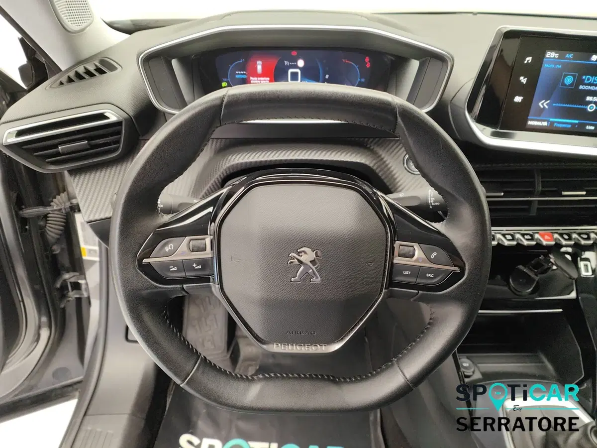 Peugeot 2008 usata a Como (8)
