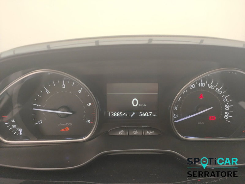 Peugeot 2008 usata a Como (9)