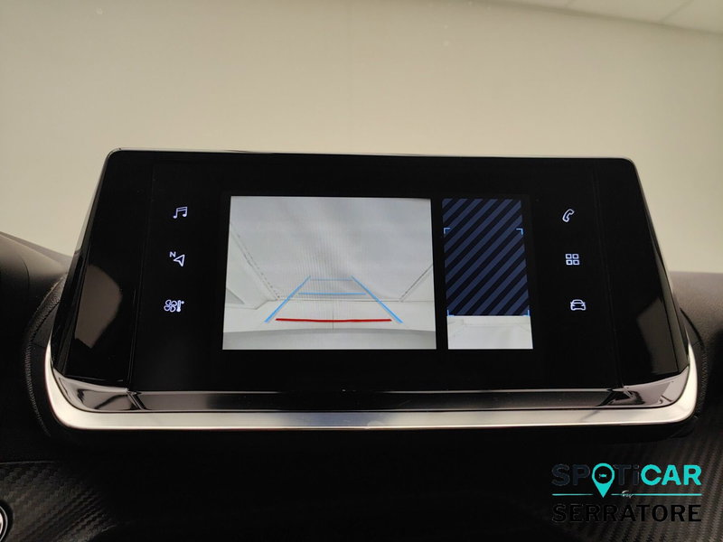 Peugeot 2008 usata a Como (10)