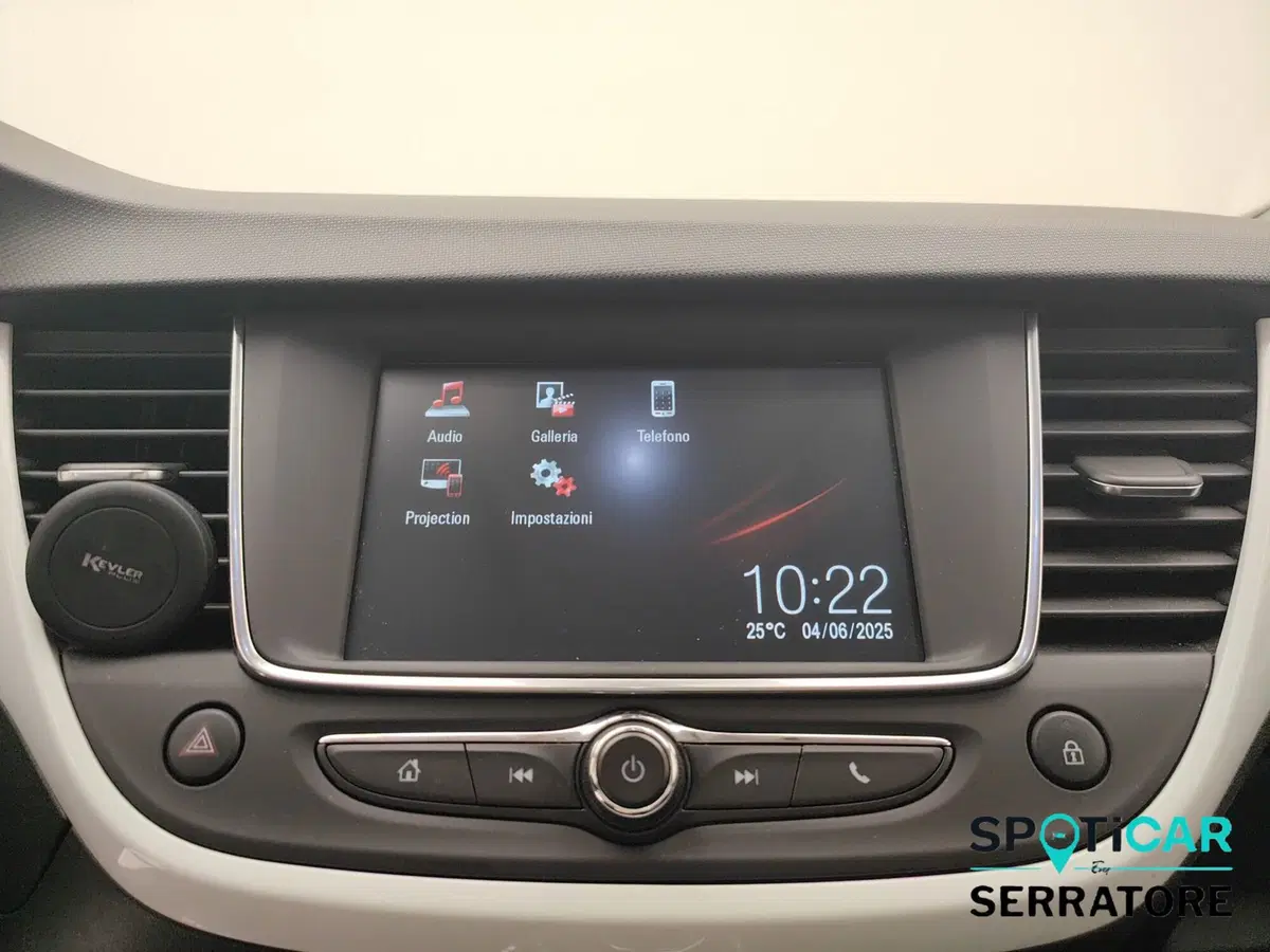 Opel Crossland X usata a Como (10)