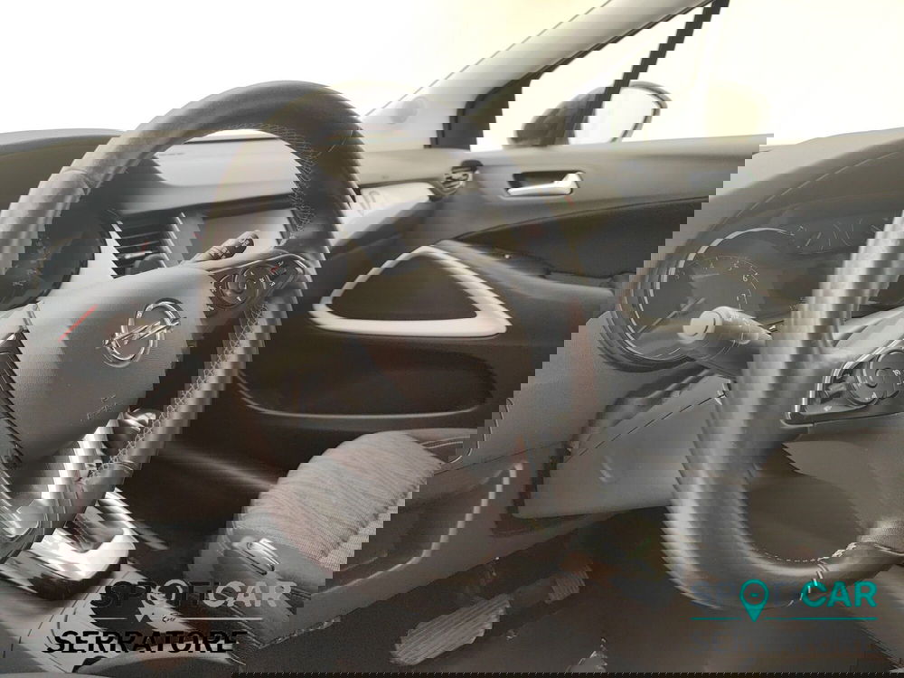 Opel Crossland X usata a Como (7)