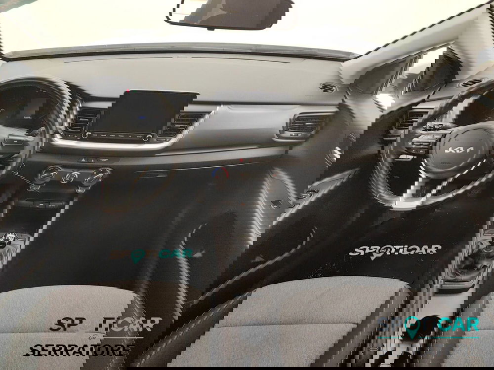 Kia Stonic usata a Como (14)