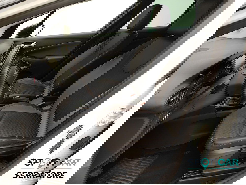 Opel Crossland X usata a Como (8)