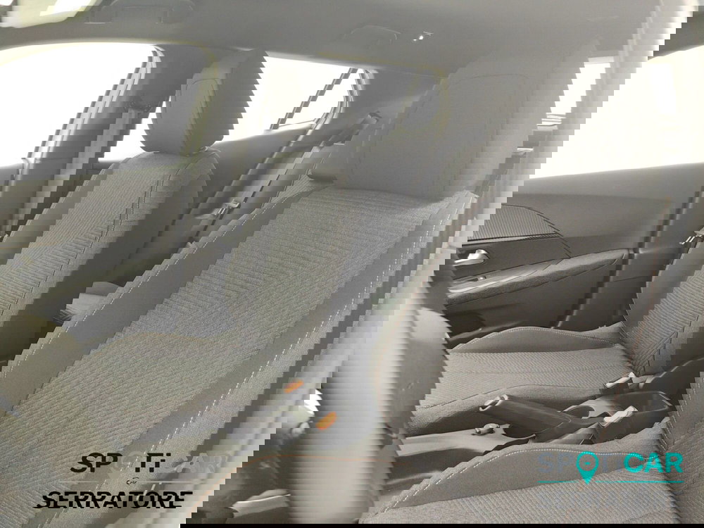 Peugeot 2008 nuova a Como (12)