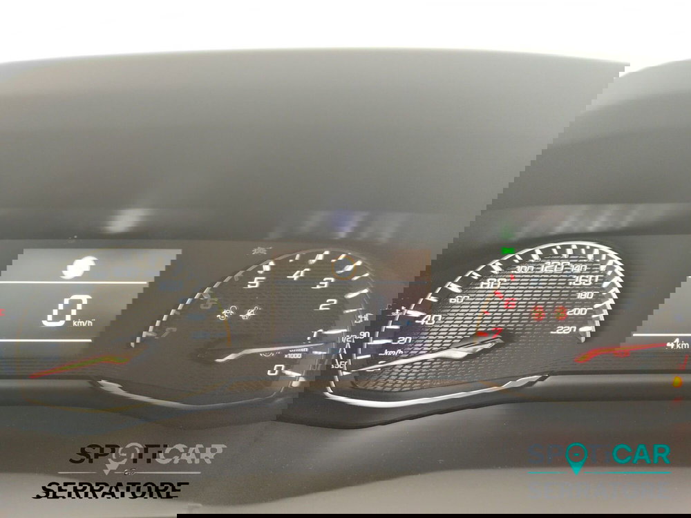 Peugeot 2008 nuova a Como (8)