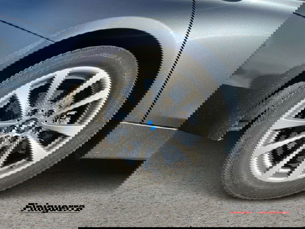 BMW Serie 3 Touring usata a Sondrio (7)