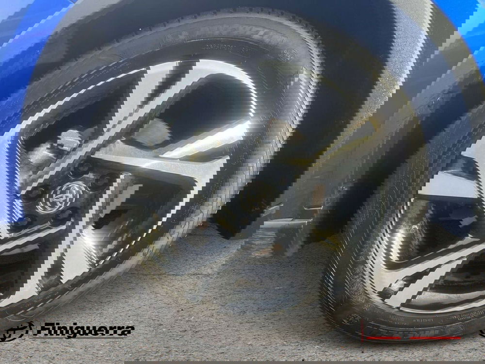 Toyota Toyota C-HR usata a Lecco (8)