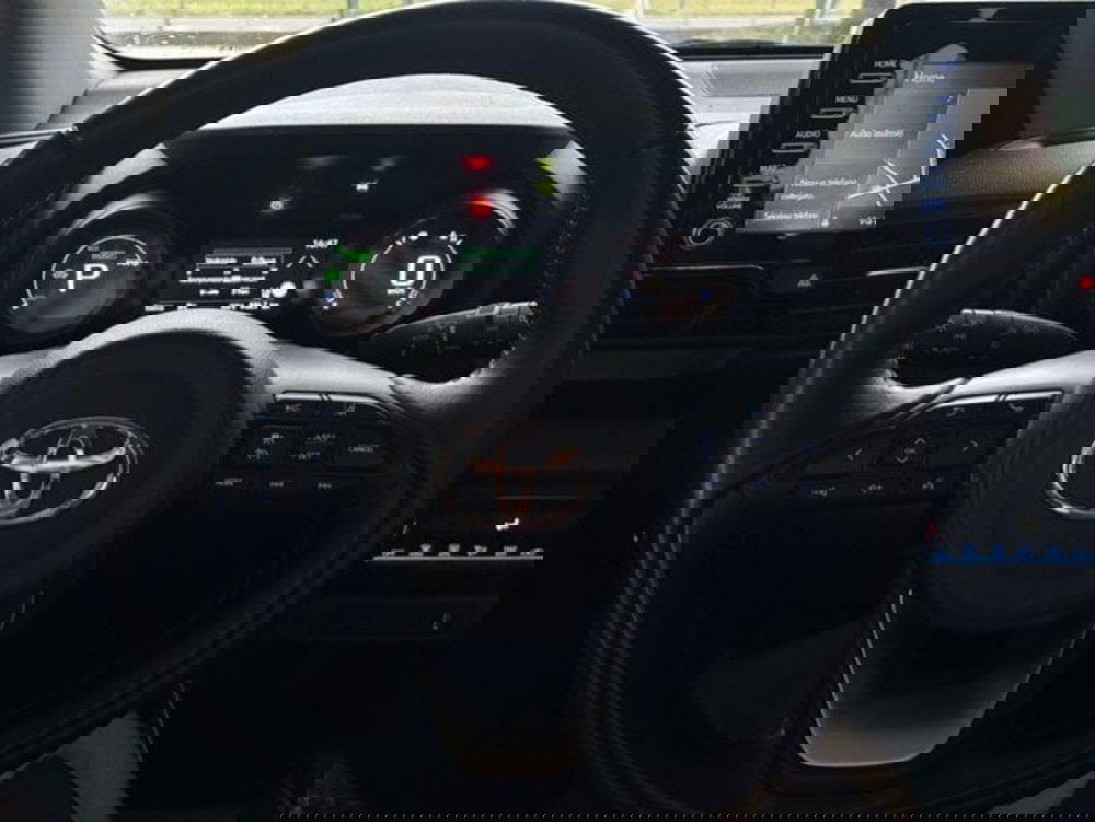 Toyota Yaris usata a Como (6)