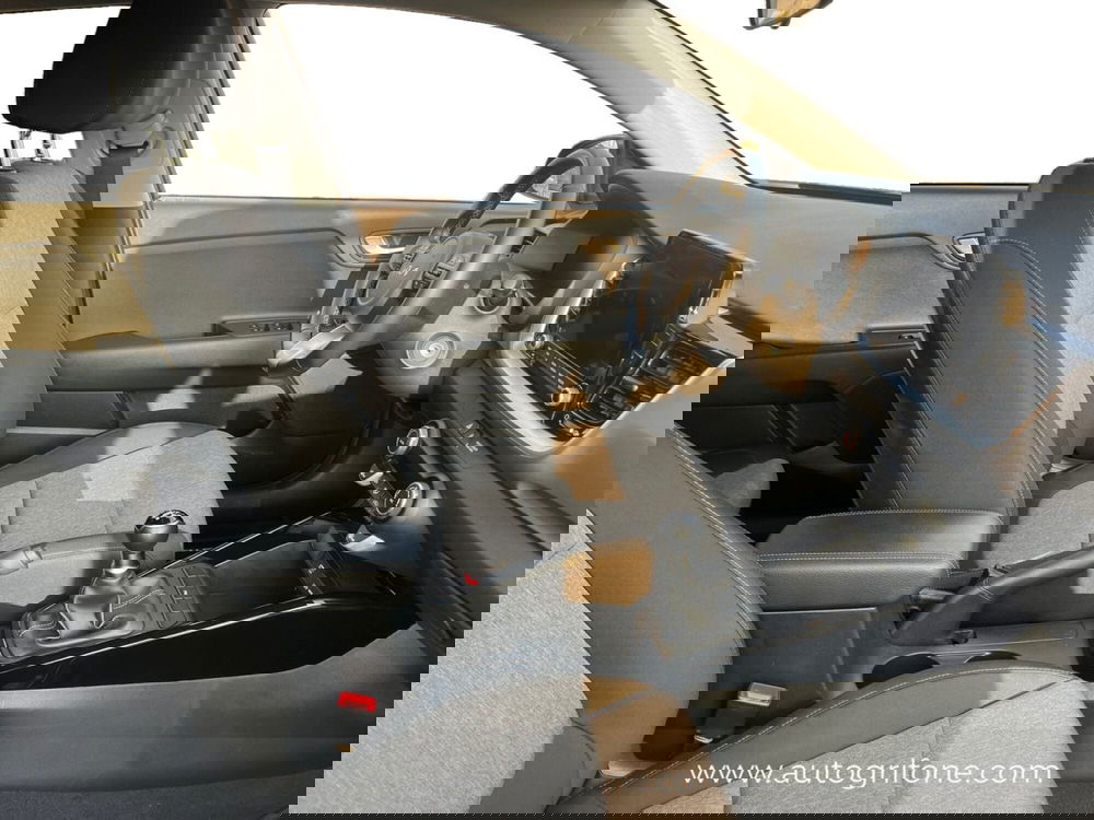 Kia Stonic usata a Modena (15)